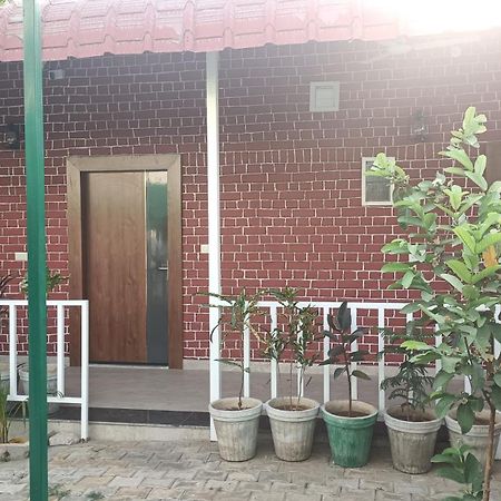Jd Farm And Resorts Rāi Buitenkant foto